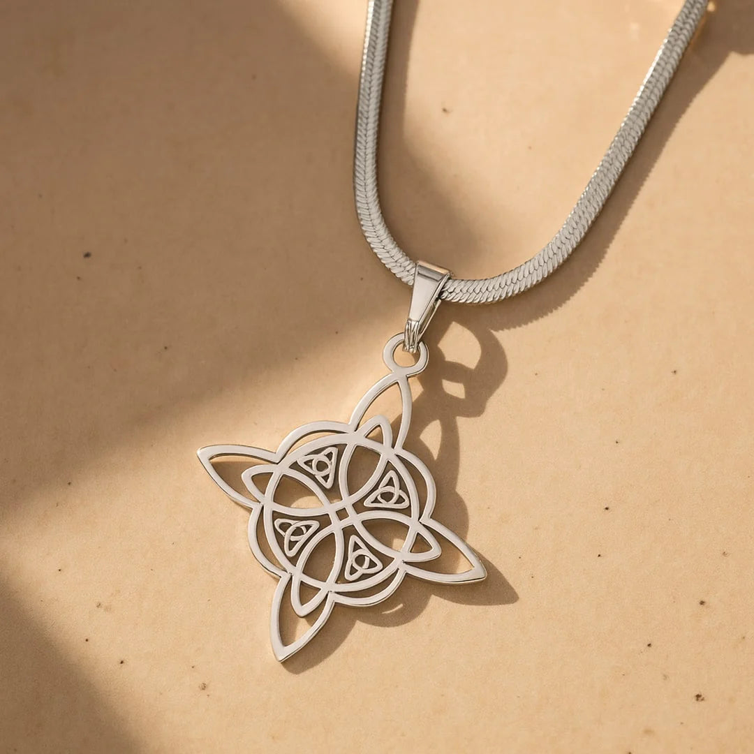 Collier Pendentif Nœud de Sorcière - Lien d’Éternité