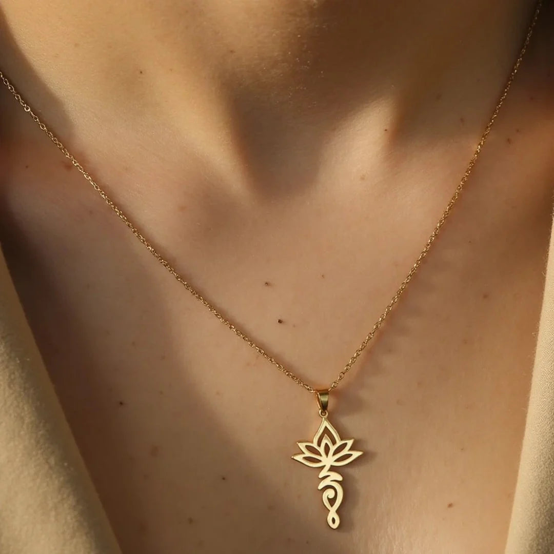 Collier Pendentif Unalome "Lotus Divin"