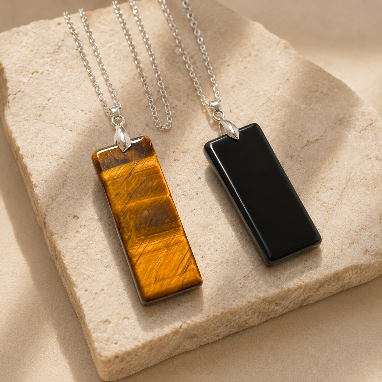 Pendentif en Pierre Naturelle - Puissance & Elégance