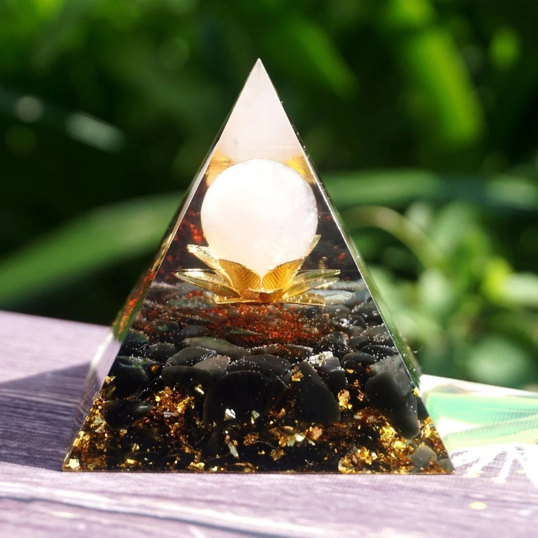 Orgonite en Obsidienne & Quartz Rose -  Lotus Divin