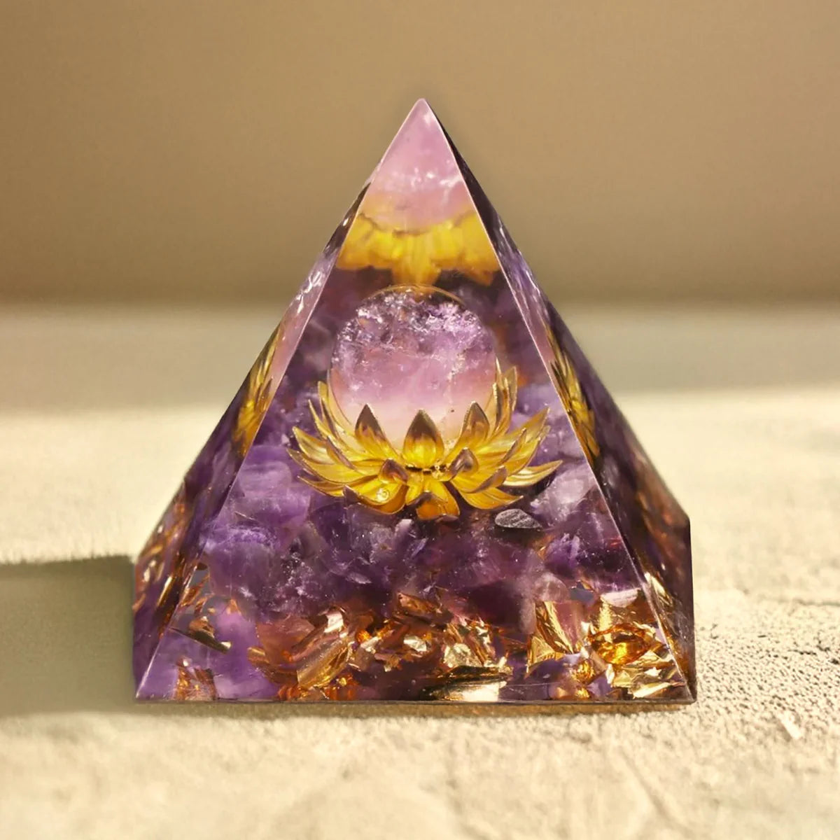 Orgonite en Améthyste - Lotus Divin