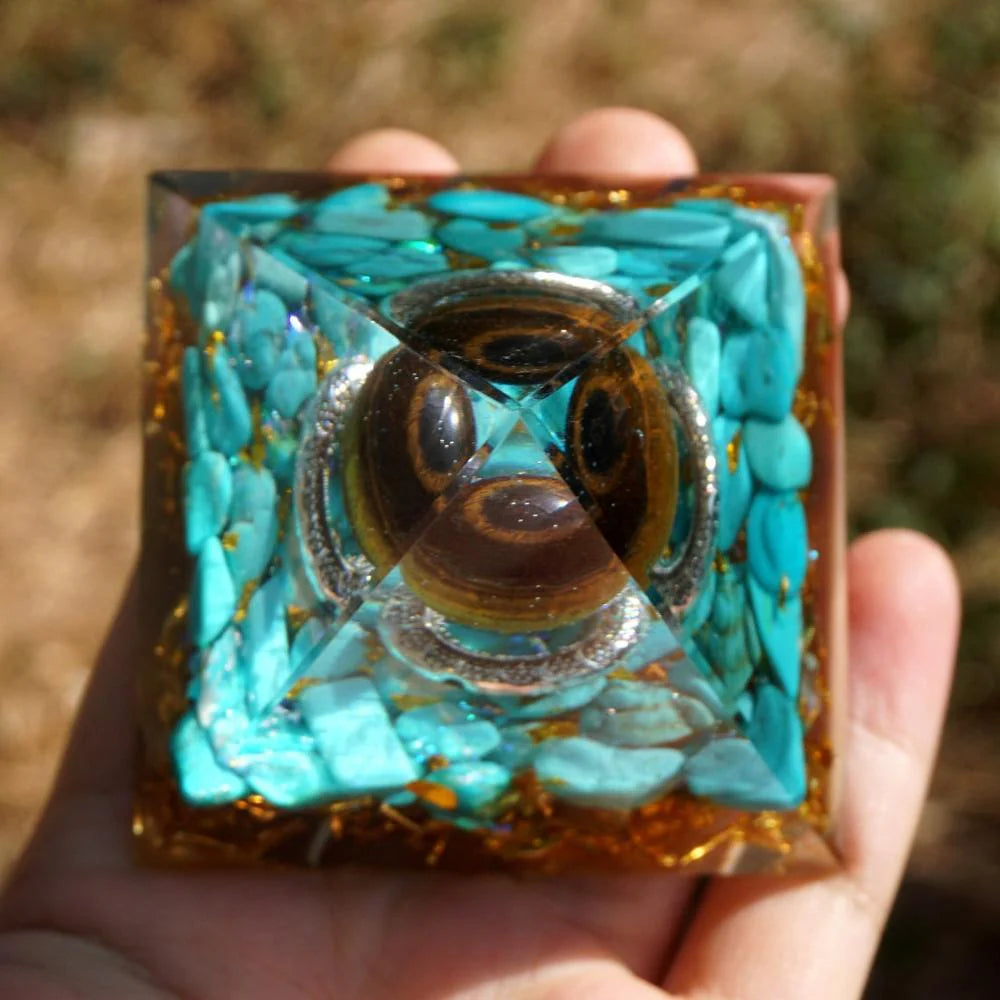 Orgonite en Turquoise & Oeil de Tigre - Soleil Divin