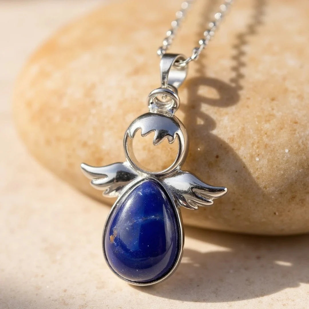 Collier Pendentif "Ange de Douceur" en Pierres Naturelles