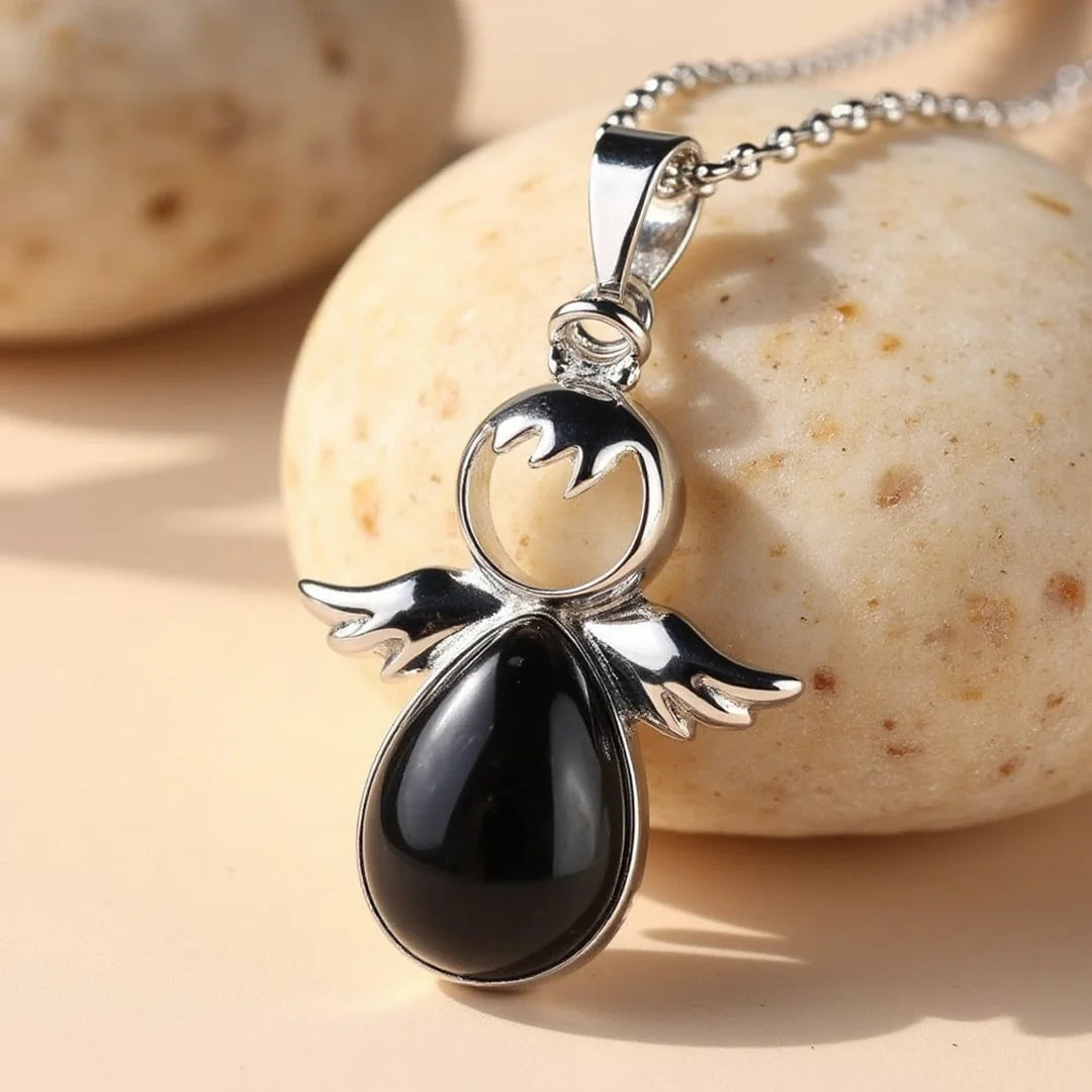 Collier Pendentif "Ange de Douceur" en Pierres Naturelles