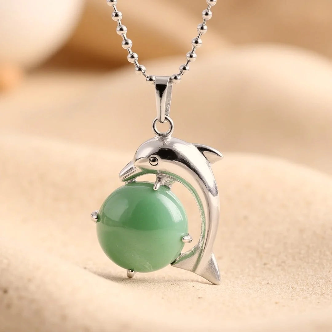 Pendentif "Félicité du Dauphin" en Pierres Naturelles