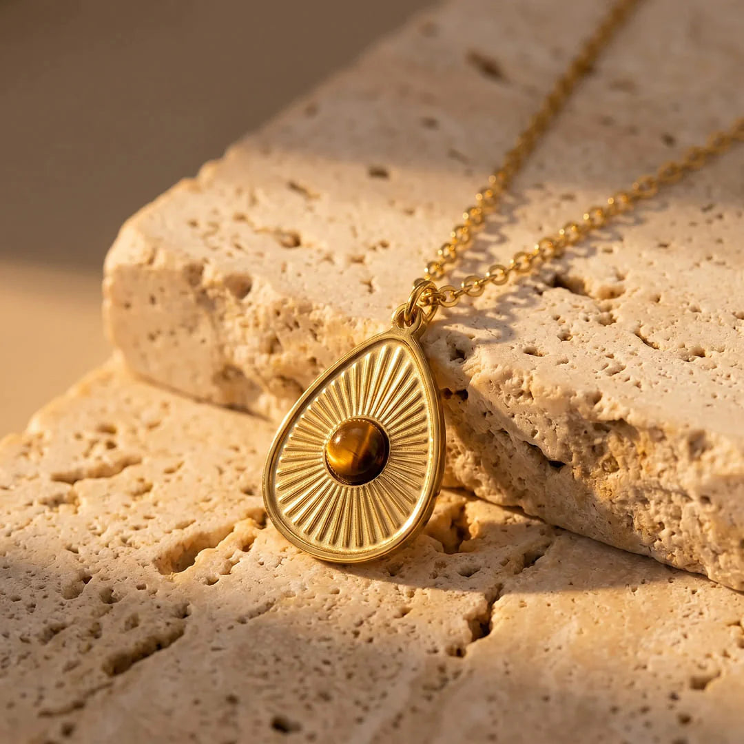 Pendentif en Œil de Tigre - Soleil de Confiance