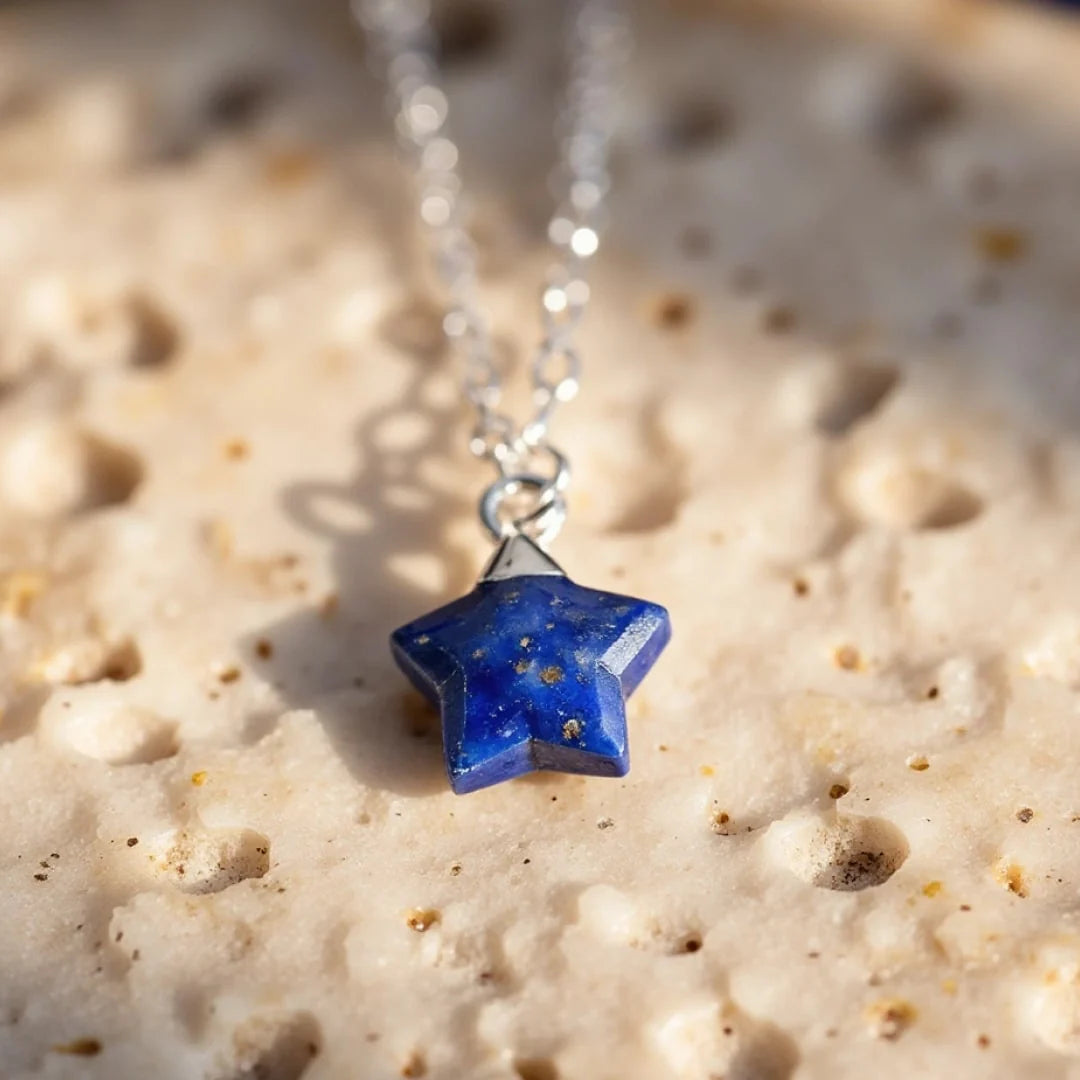 Collier Pendentif en Lapis Lazuli - Etoile de Sérénité