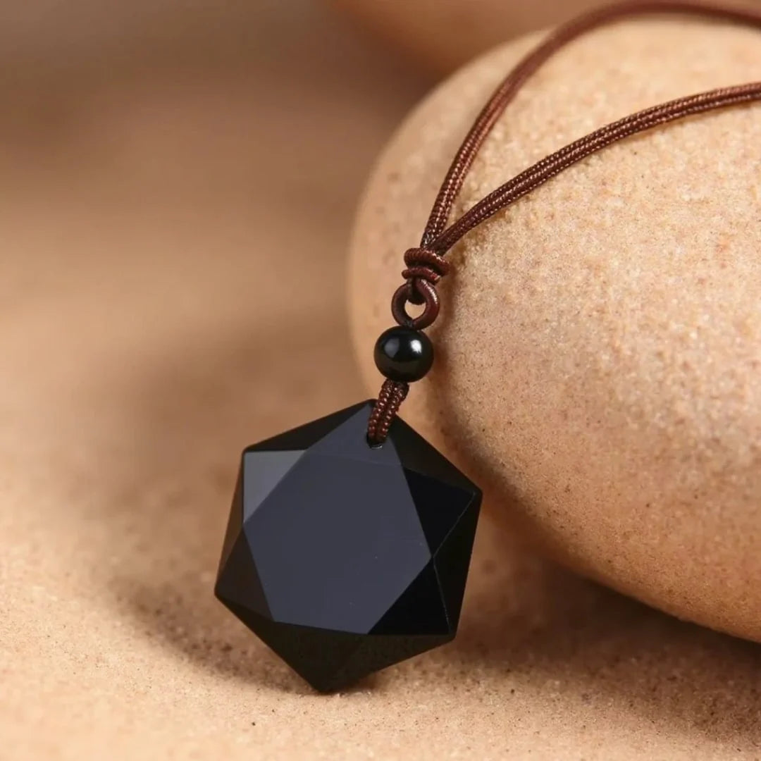 Pendentif en Obsidienne Noire - Etoile d'Ebene